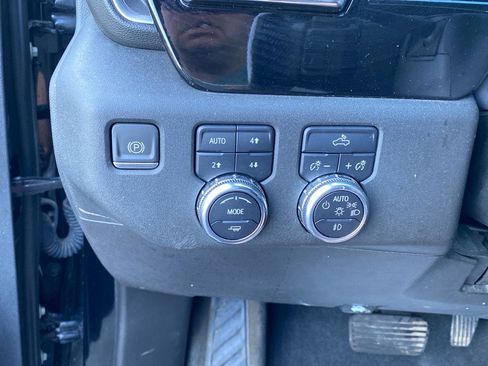 Used 2023 GMC Sierra 1500 Elevation w/ X31 Off-Road Package image 21