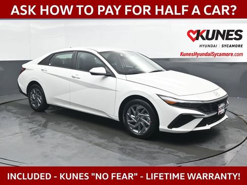 New 2026 Hyundai Elantra Hybrid FWD image 1