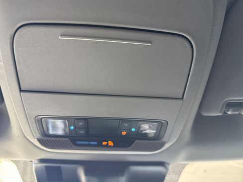 Used 2023 Ford F150 XLT image 30