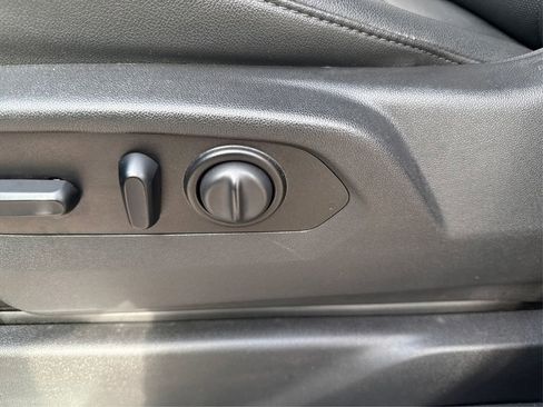 Used 2021 Chevrolet Silverado 2500 LTZ w/ LTZ Plus Package image 24