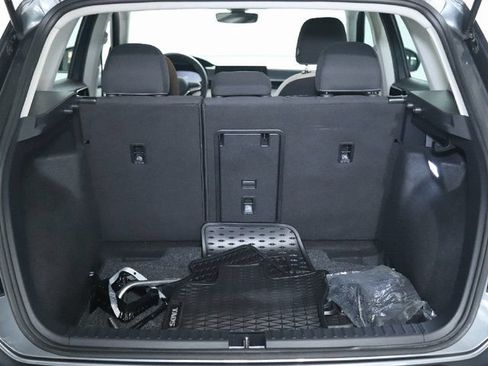 Used 2025 Volkswagen Taos S FWD image 30