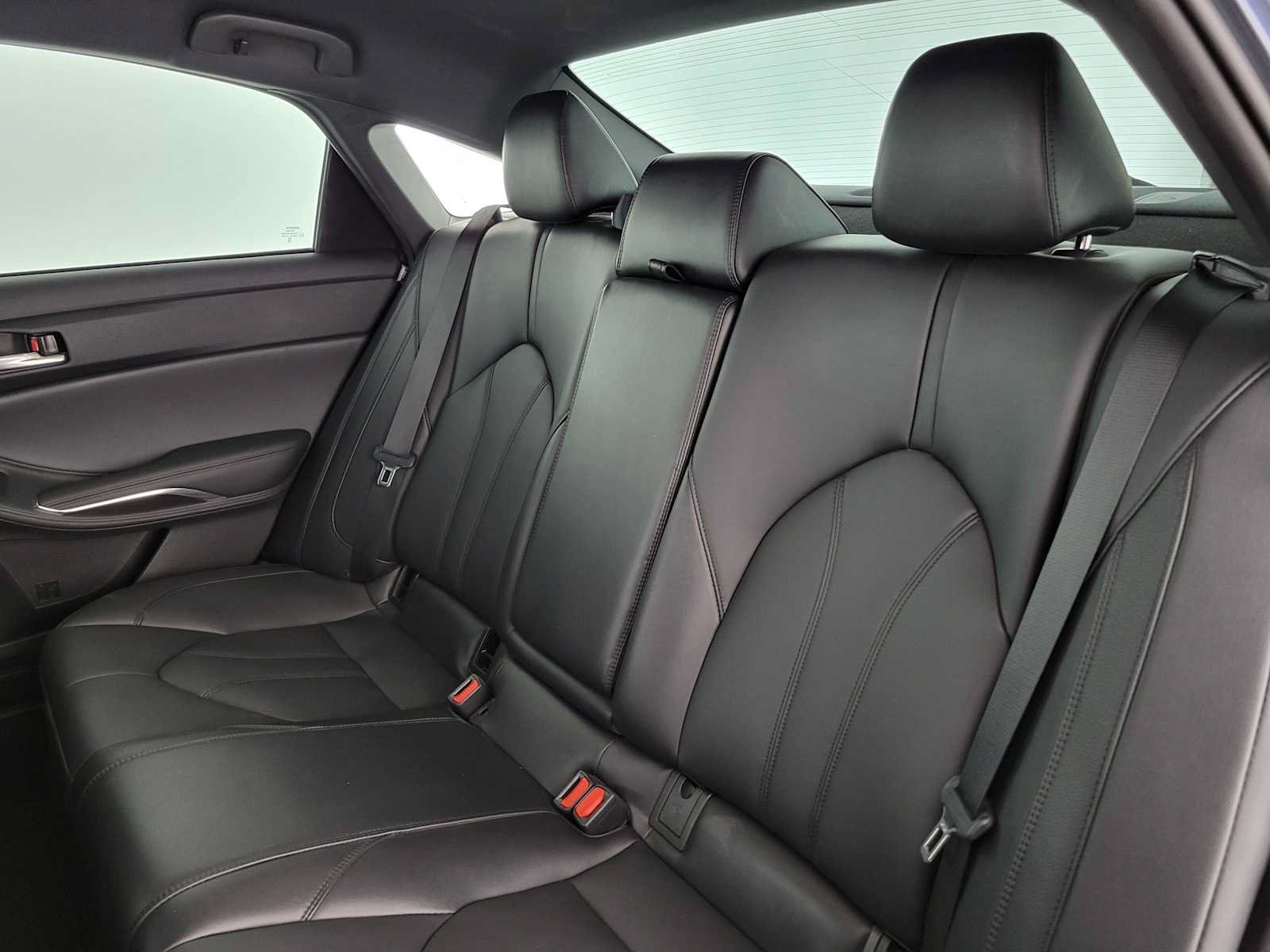 Used 2020 Toyota Avalon XLE w/ Carpet Mat Package FWD image 17
