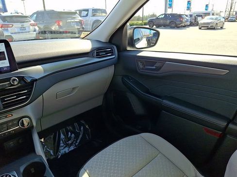 Certified 2023 Ford Escape Active AWD/4WD image 21