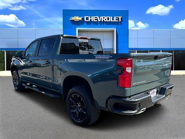 Used 2025 Chevrolet Silverado 1500 LT Trail Boss w/ LT Trail Boss Premium Package AWD/4WD image 5