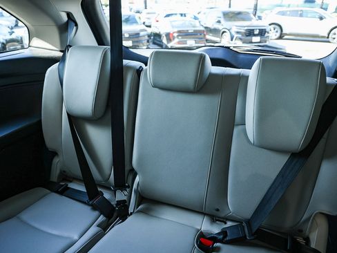 Used 2025 Honda Odyssey EX-L image 24