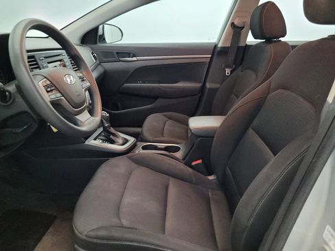 Used 2018 Hyundai Elantra SE w/ Cargo Package FWD image 17