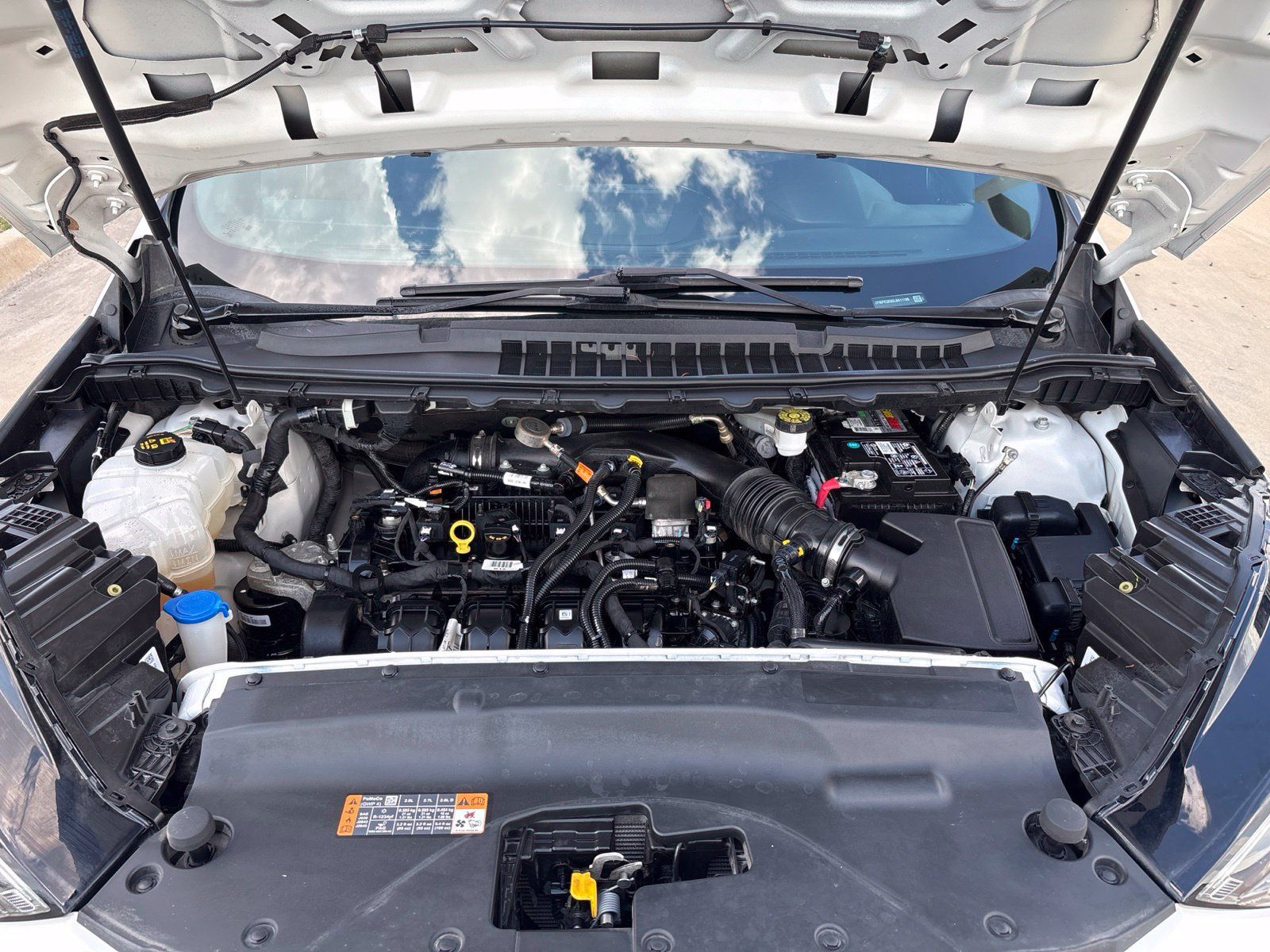 Used 2020 Ford Edge Titanium w/ Equipment Group 301A FWD image 23