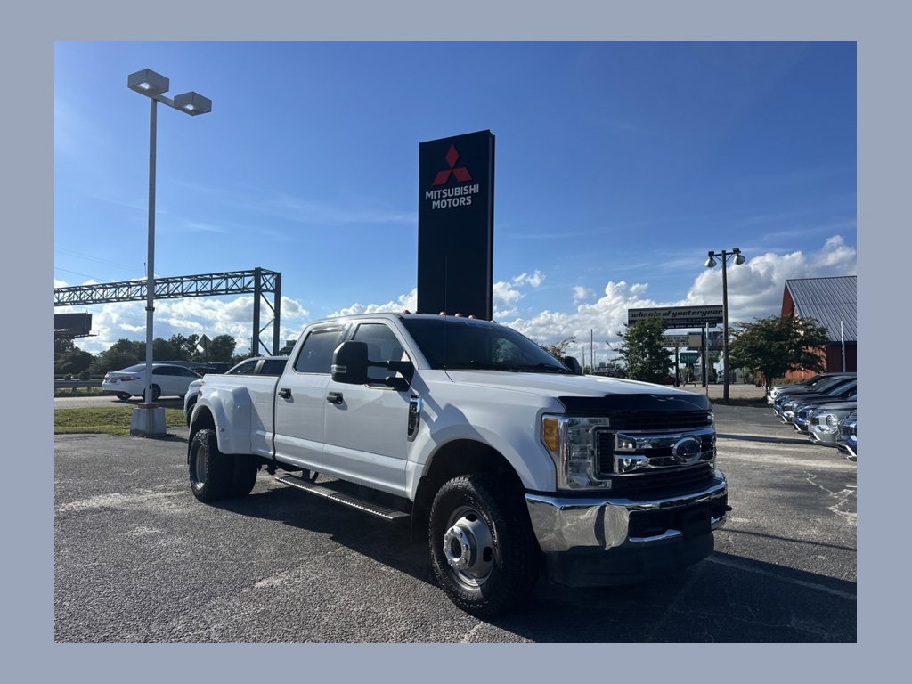 Used 2017 Ford F350 XLT w/ FX4 Off-Road Package AWD/4WD image 1