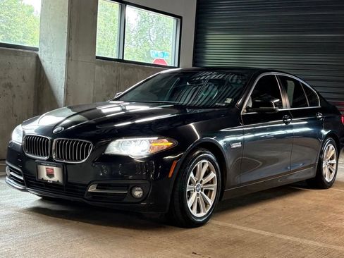 Used 2015 BMW 528i xDrive Sedan AWD/4WD image 1