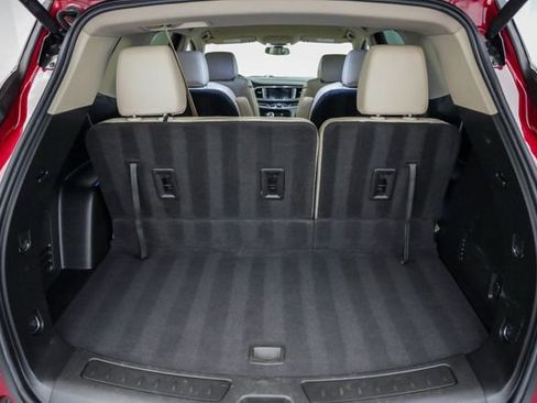Used 2021 Buick Enclave Essence w/ LPO, Floor Liner Package AWD/4WD image 42