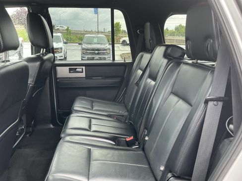 Used 2017 Ford Expedition Limited AWD/4WD image 11