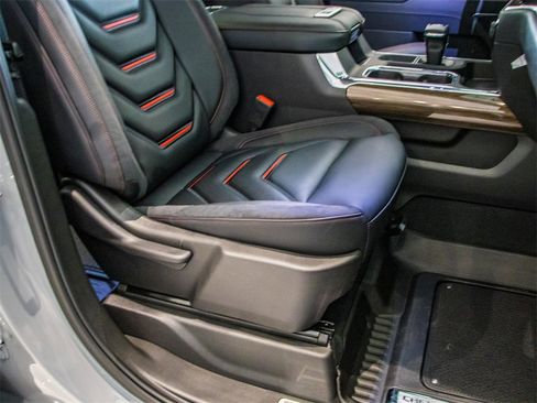 New 2025 Chevrolet Silverado 1500 RST w/ Convenience Package II image 12