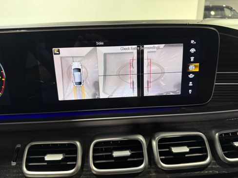 Used 2022 Mercedes-Benz GLE 53 AMG 4MATIC Coupe image 31