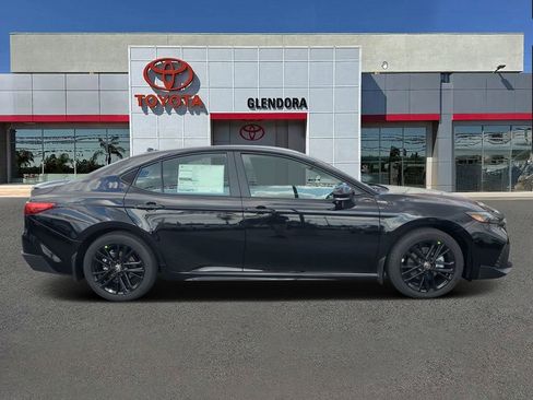 New 2026 Toyota Camry SE image 2