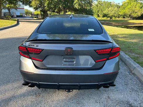 Used 2019 Honda Accord Sport image 4