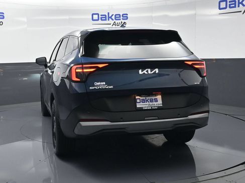 New 2027 Kia Sportage S FWD image 6