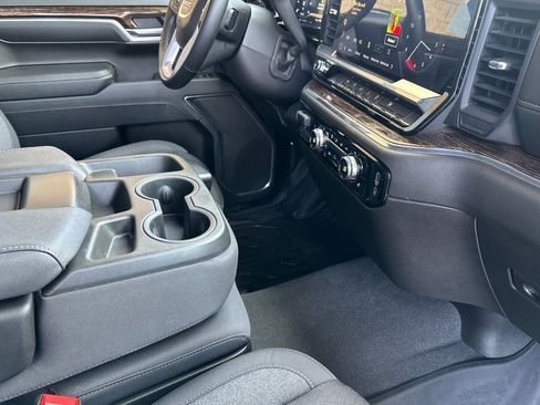 Certified 2023 GMC Sierra 1500 Elevation RWD image 19