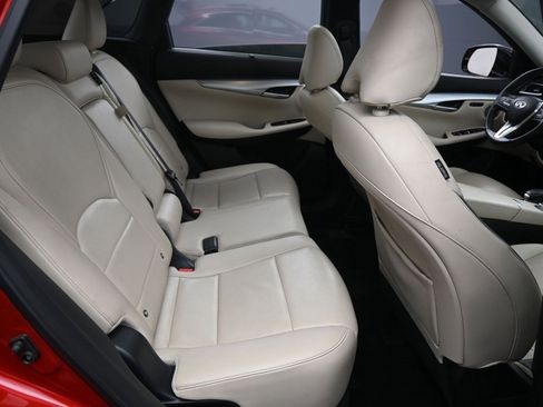 Used 2021 INFINITI QX50 Sensory w/ Cargo Package image 33