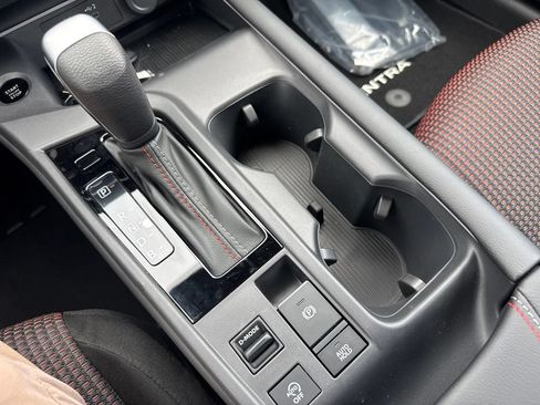 New 2026 Nissan Sentra SR FWD image 22