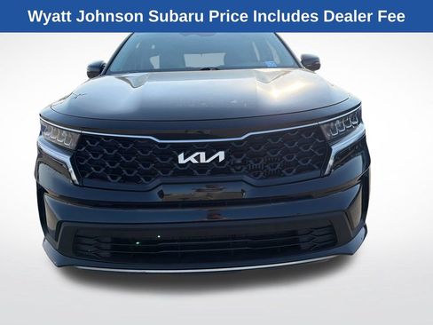 Used 2022 Kia Sorento S FWD image 15