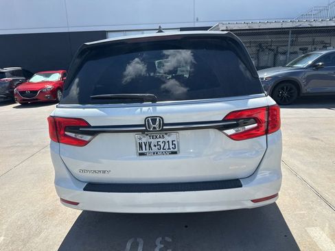 Used 2021 Honda Odyssey EX-L image 6