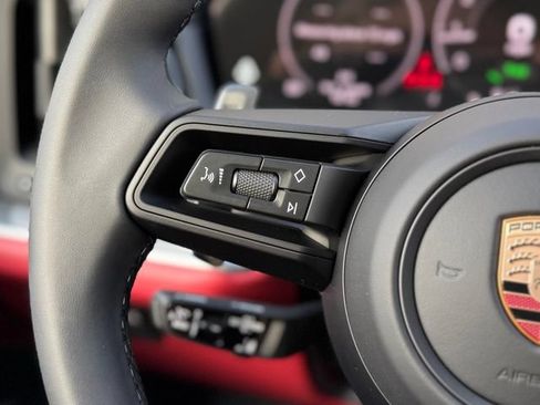 New 2026 Porsche Cayenne E-Hybrid Coupe AWD/4WD image 21
