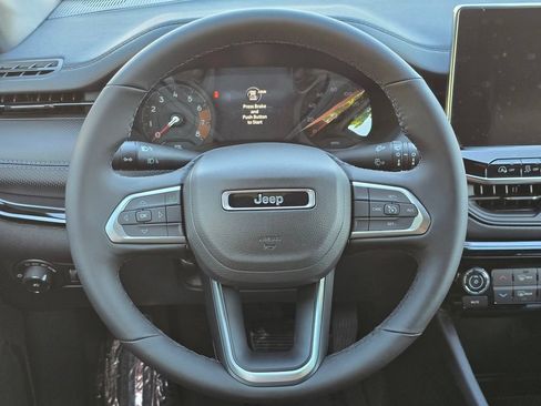 New 2026 Jeep Compass Latitude AWD/4WD image 7