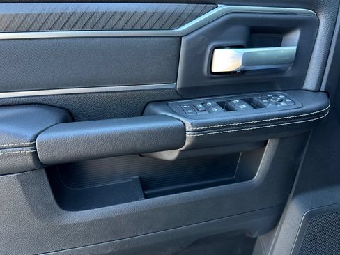 New 2026 RAM 3500 Big Horn AWD/4WD image 12