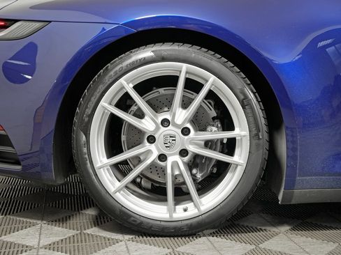 Certified 2024 Porsche 911 Carrera image 36