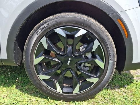 Certified 2026 Kia Sorento EX w/ EX Premium Package FWD image 8