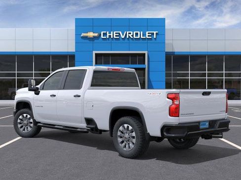 New 2026 Chevrolet Silverado 2500 Custom image 3