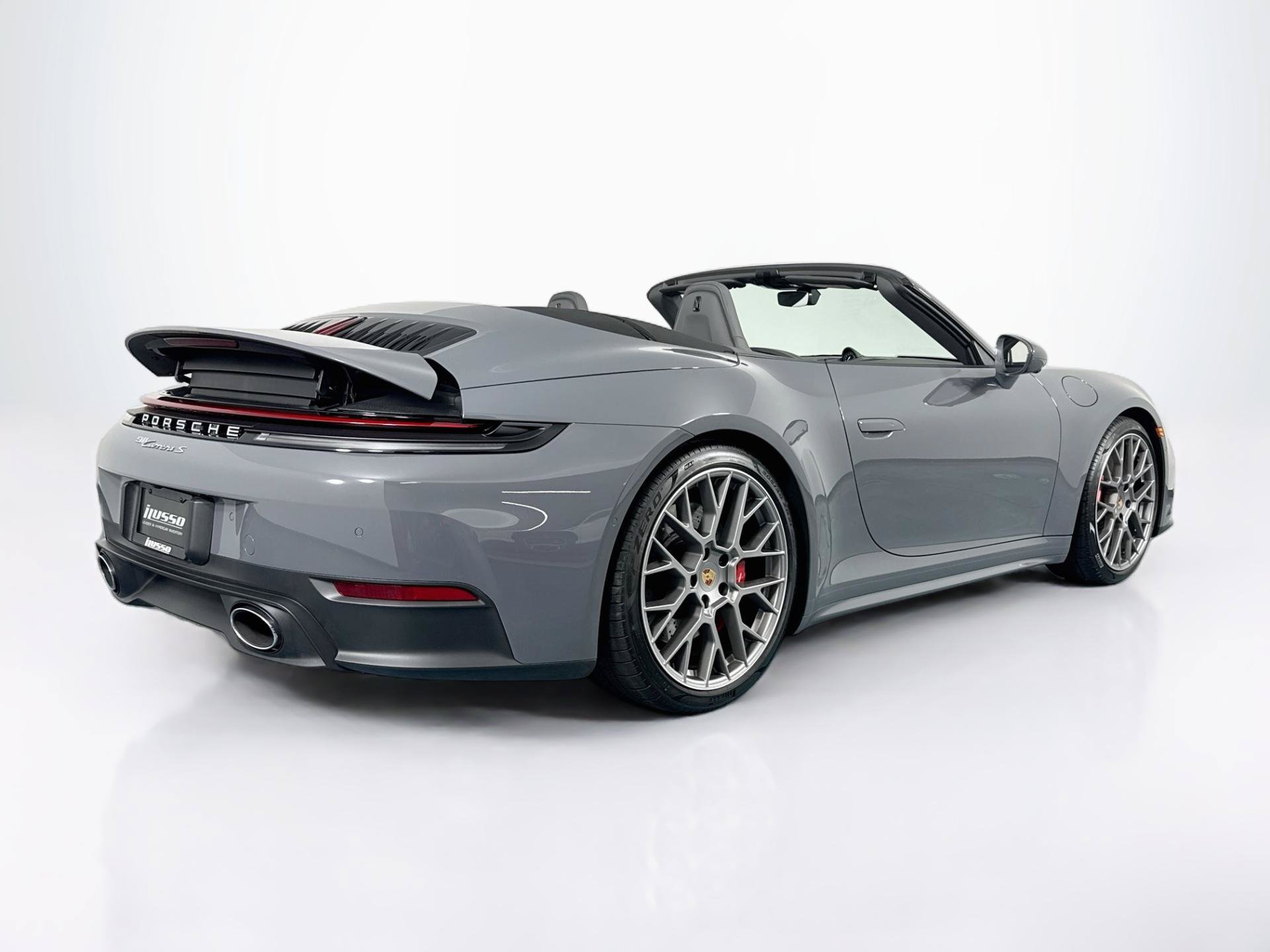 Used 2025 Porsche 911 Carrera S RWD image 5