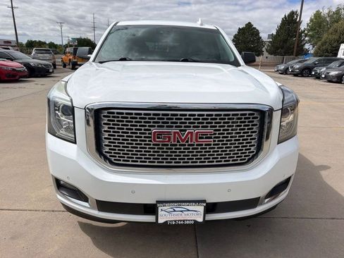 Used 2016 GMC Yukon SLT w/ Open Road Package AWD/4WD image 7