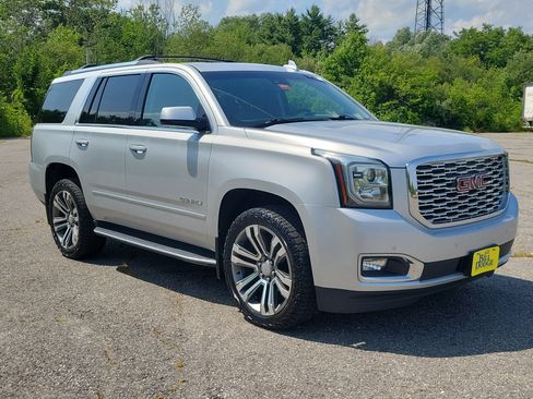 Used 2019 GMC Yukon Denali w/ Open Road Package AWD/4WD image 3