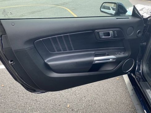 Used 2021 Ford Mustang Premium image 11