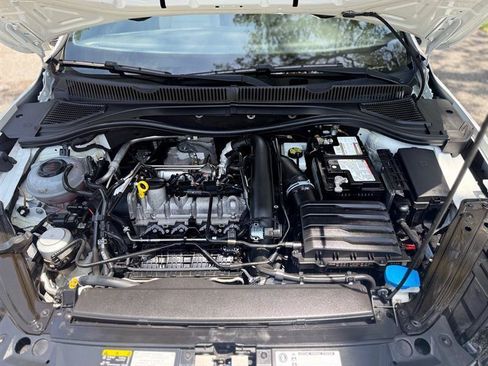 Used 2019 Volkswagen Jetta R-Line FWD image 8
