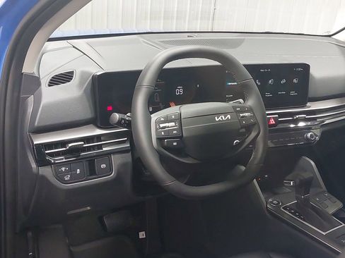 New 2026 Kia Sportage EX image 16