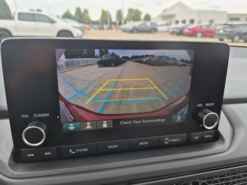 Used 2024 Honda Accord EX image 19