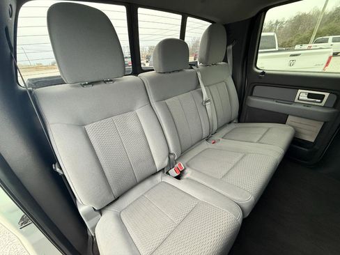 Used 2011 Ford F150 XLT w/ XLT Chrome Pkg image 8