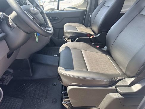 New 2025 Ford Transit 150 Low Roof image 18