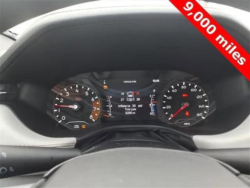 Certified 2024 Jeep Compass Limited image 20