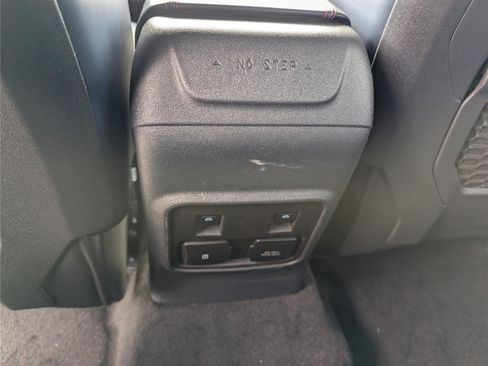 Used 2023 Ford Bronco Raptor AWD/4WD image 18