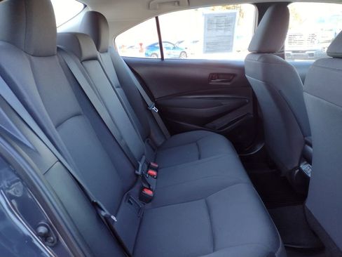 Used 2025 Toyota Corolla LE image 20