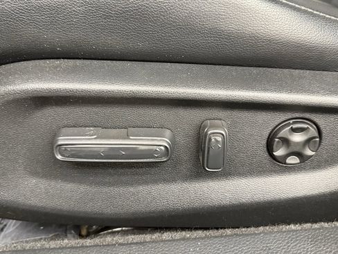 Used 2018 Honda Accord Sport image 18