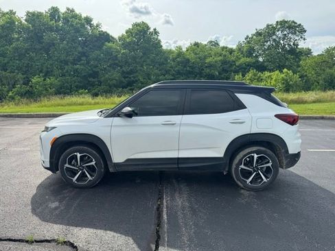 Used 2021 Chevrolet TrailBlazer RS w/ Sun and Liftgate Package AWD/4WD image 6