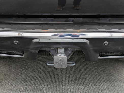 Used 2022 Toyota 4Runner Limited image 16