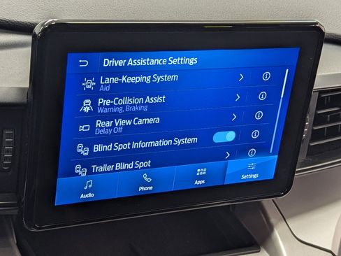 Certified 2023 Ford Explorer XLT w/ Class IV Trailer Tow Package image 27