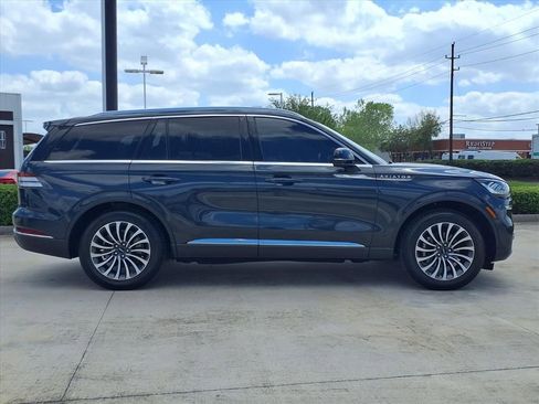 Used 2021 Lincoln Aviator Reserve w/ Elements Package Plus image 8