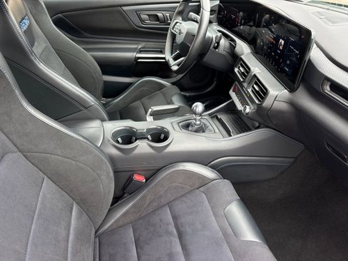 Used 2024 Ford Mustang Dark Horse RWD image 17