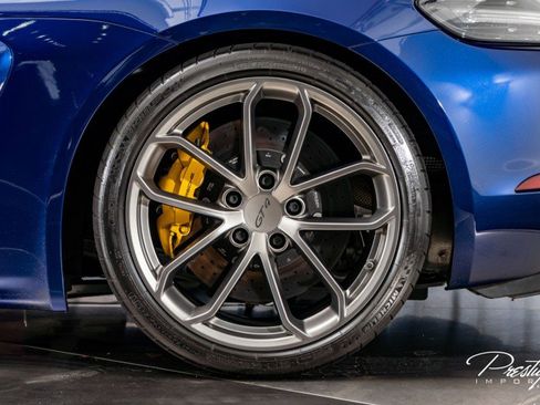 Used 2020 Porsche 718 Cayman GT4 image 11